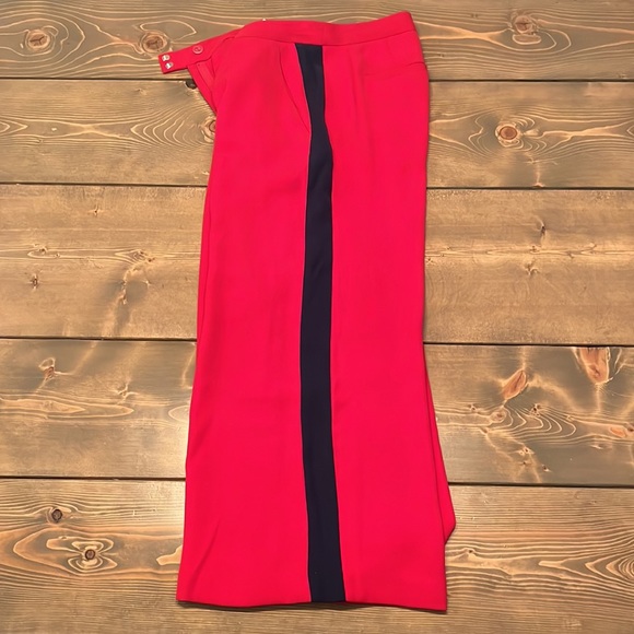 Michael By Michael Kors Wide Leg Cropped Pant in Red w/ Navy Side Stripe. - Picture 4 of 4